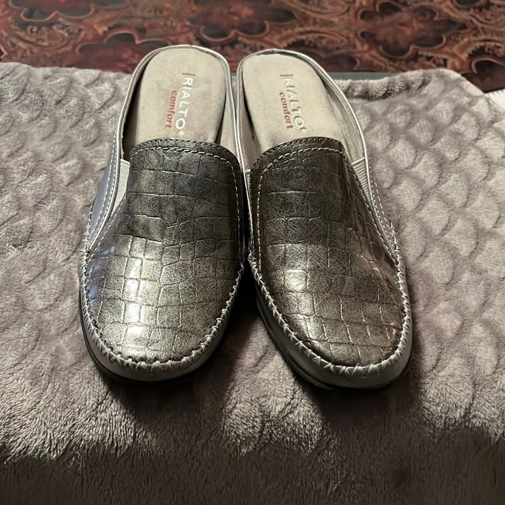 Rialto Comfort Mule!